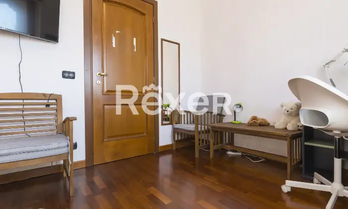 Rexer-Torino-Appartamento-con-Box-auto-Altro