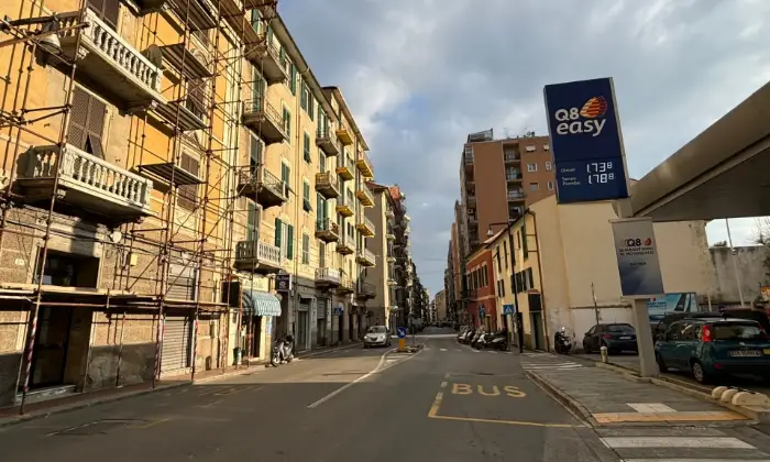 Rexer-SAVONA-Locale-commerciale-a-Savona-Altro