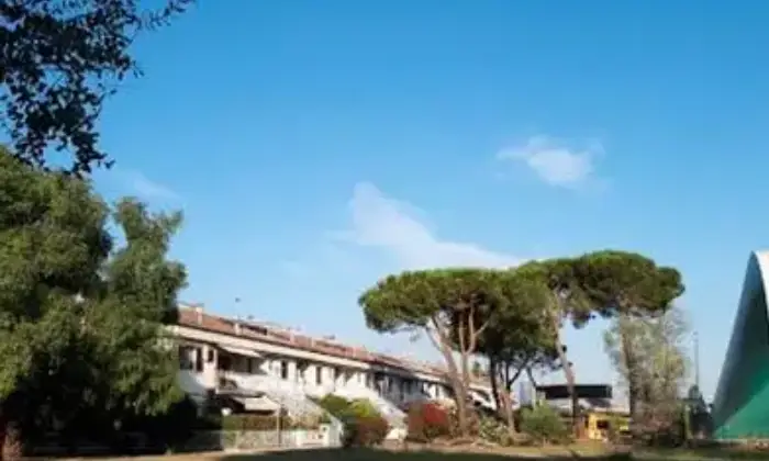 Rexer-Luni-Appartamento-in-Via-Fratelli-Rosselli-Luni-Altro
