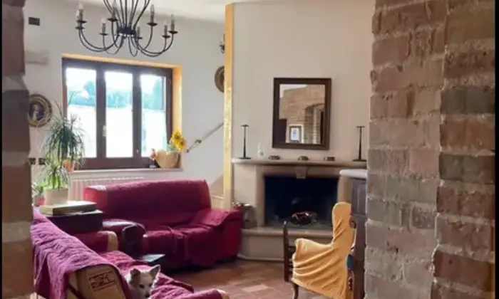 Rexer-Portocannone-Vendesi-Villa-in-campagna-Altro