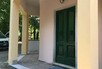 Rexer-Cogorno-VENDESI-APPARTAMENTO-RISTRUTTURATO-PIANO-TERRA-IN-VILLA-CON-PARCO-Altro