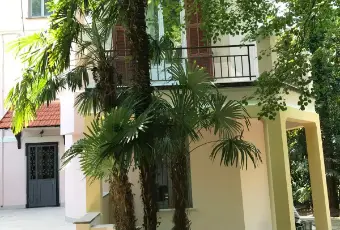 Rexer-Cogorno-VENDESI-APPARTAMENTO-RISTRUTTURATO-PIANO-TERRA-IN-VILLA-CON-PARCO-Altro