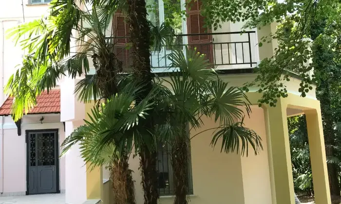 Rexer-Cogorno-VENDESI-APPARTAMENTO-RISTRUTTURATO-PIANO-TERRA-IN-VILLA-CON-PARCO-Altro