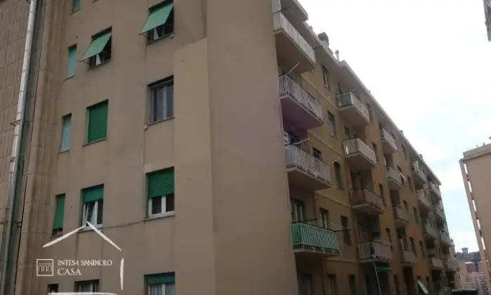 Rexer-Genova-Appartamento-con-ampio-balcone-vista-panoramica-e-due-cantine-Altro