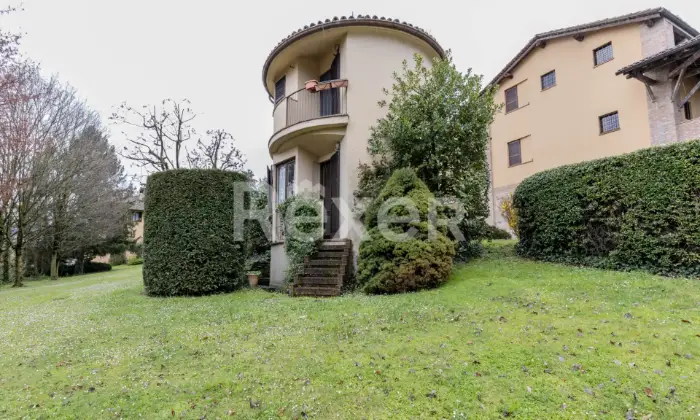 Rexer-Gazzola-Casa-indipendente-su-piani-Altro