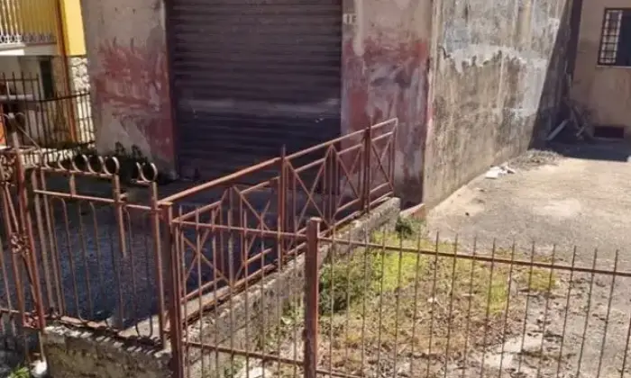 Rexer-Montefalcione-Terreno-con-casa-a-Montefalcione-AV-Altro