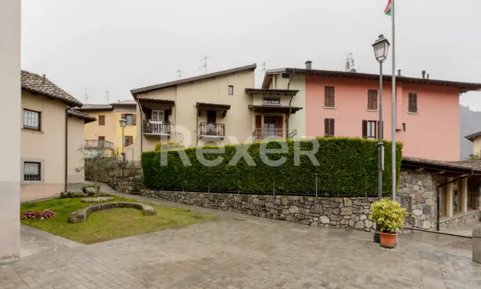 Rexer-Parre-Soluzione-indipendente-con-giardino-a-Parre-BG-Altro