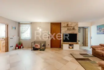 Rexer-Parre-Soluzione-indipendente-con-giardino-a-Parre-BG-Altro
