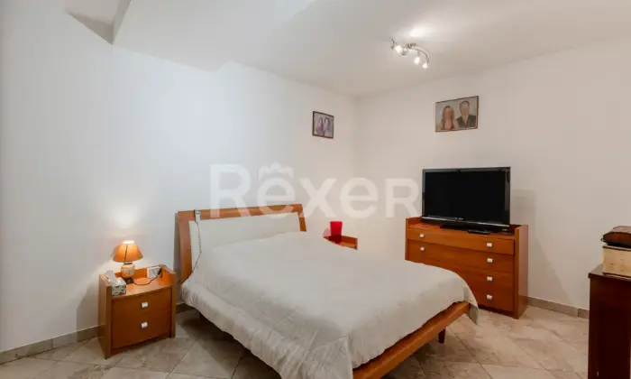 Rexer-Parre-Soluzione-indipendente-con-giardino-a-Parre-BG-Altro