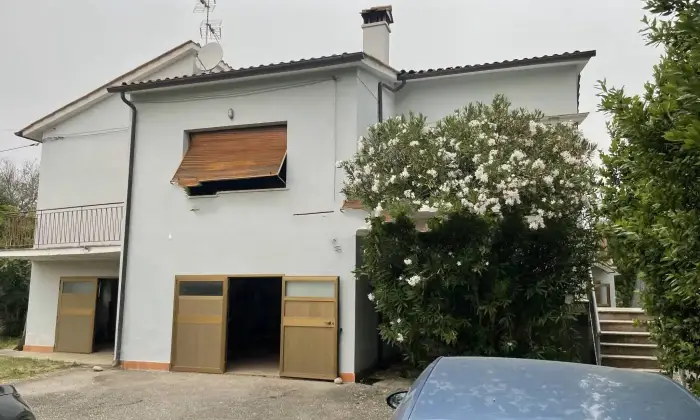 Rexer-Monte-San-Savino-Vendesi-casa-indipendente-a-Monte-San-Savino-Altro