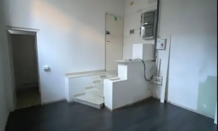 Rexer-Carrara-Fondo-commerciale-in-vendita-Altro