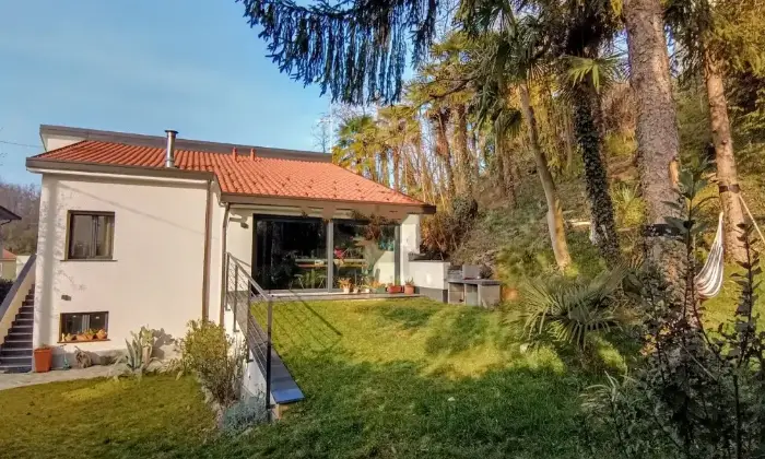Rexer-Usmate-Velate-Villa-in-vendita-a-Usmate-Velate-Altro