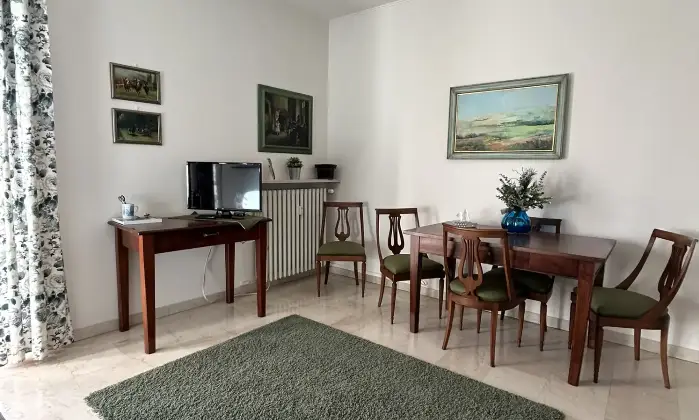 Rexer-VARESE-Accogliente-Appartamento-al-Quinto-Piano-in-Ottime-Condizioni-Altro