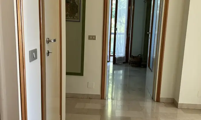 Rexer-VARESE-Accogliente-Appartamento-al-Quinto-Piano-in-Ottime-Condizioni-Altro