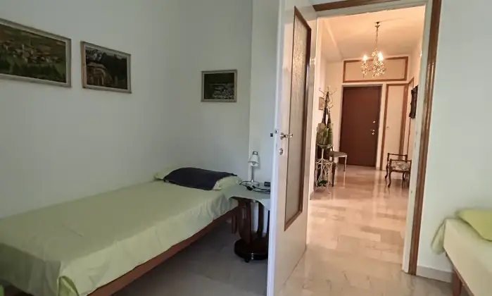 Rexer-VARESE-Accogliente-Appartamento-al-Quinto-Piano-in-Ottime-Condizioni-Altro