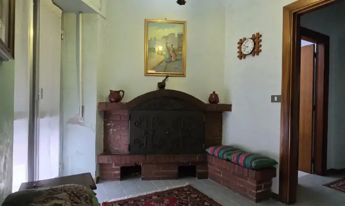 Rexer-Arielli-Casa-indipendente-nel-centro-storico-del-paese-Altro