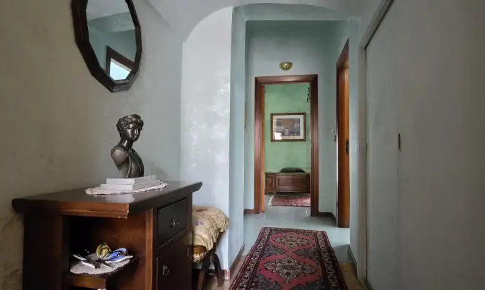 Rexer-Arielli-Casa-indipendente-nel-centro-storico-del-paese-Altro