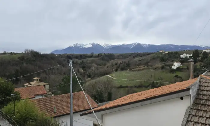 Rexer-Arielli-Casa-indipendente-nel-centro-storico-del-paese-Altro