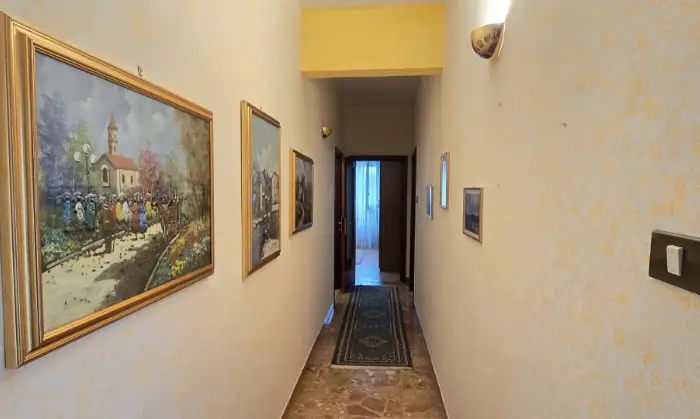 Rexer-Arielli-Casa-indipendente-nel-centro-storico-del-paese-Altro