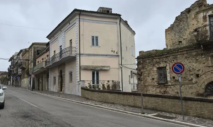 Rexer-Arielli-Casa-indipendente-nel-centro-storico-del-paese-Altro