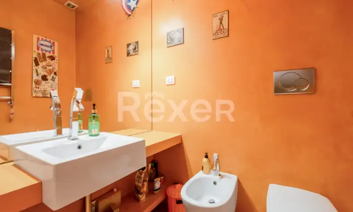 Rexer-Roma-Loft-di-charme-nel-cuore-di-San-Lorenzo-Altro