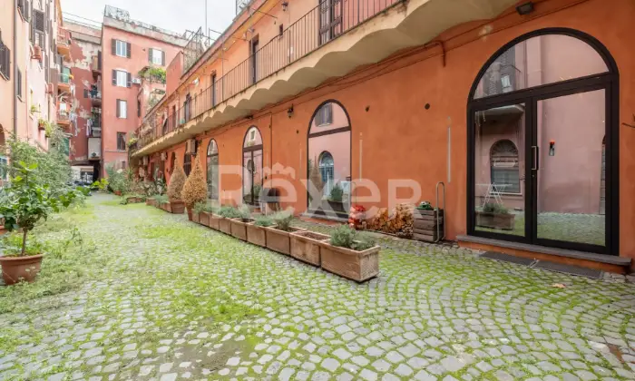 Rexer-Roma-Loft-di-charme-nel-cuore-di-San-Lorenzo-Altro