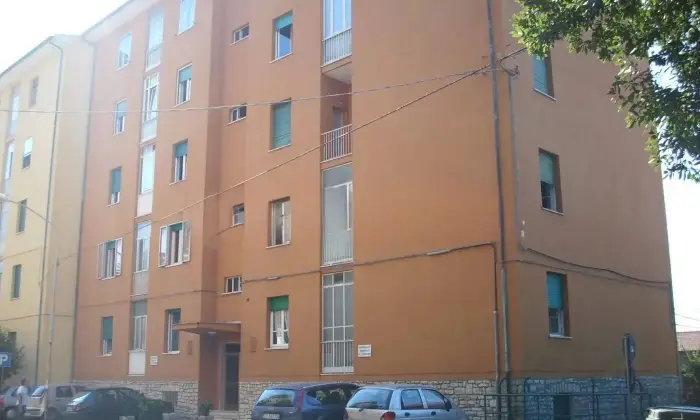 Rexer-Perugia-Quadrilocale-via-Dalmazio-BiragoSemicentro-Stazione-Perugia-Altro