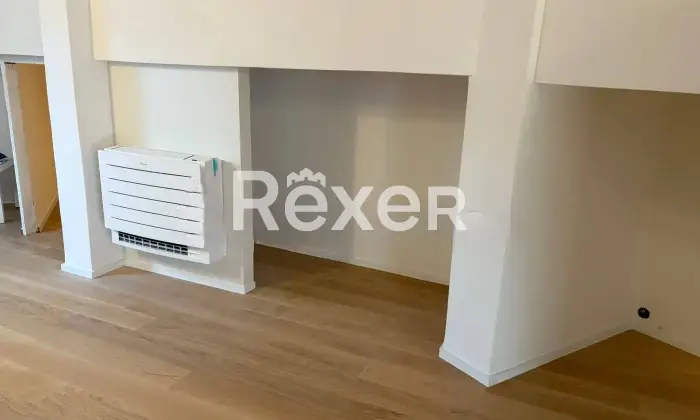 Rexer-Roma-Mansarda-in-Piazzale-Eugenio-Morelli-Gianicolense-Roma-Altro