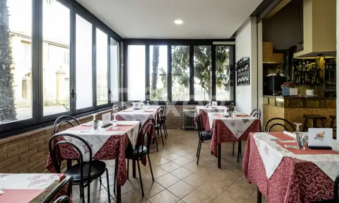 Rexer-Borgonuovo-Locale-commerciale-di-circa-mq-Altro