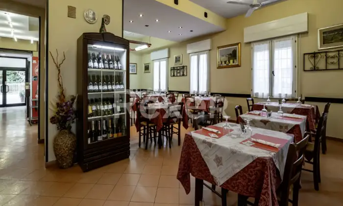 Rexer-Borgonuovo-Locale-commerciale-di-circa-mq-Altro