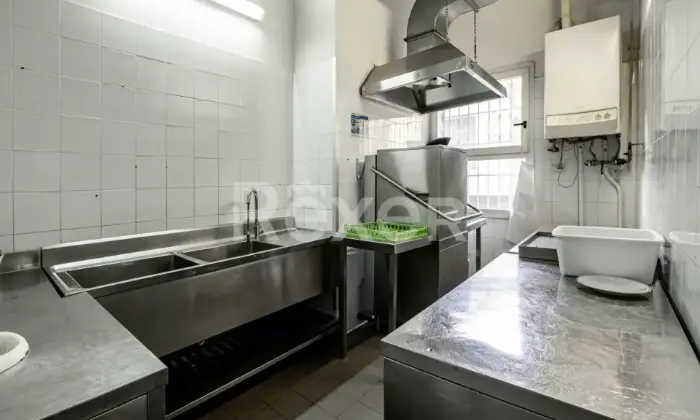 Rexer-Borgonuovo-Locale-commerciale-di-circa-mq-Altro
