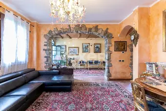 Rexer-Monza-Monza-Prestigiosa-Dimora-in-Cascina-Storica-del-con-Giardino-Privato-e-Dpendance-Altro