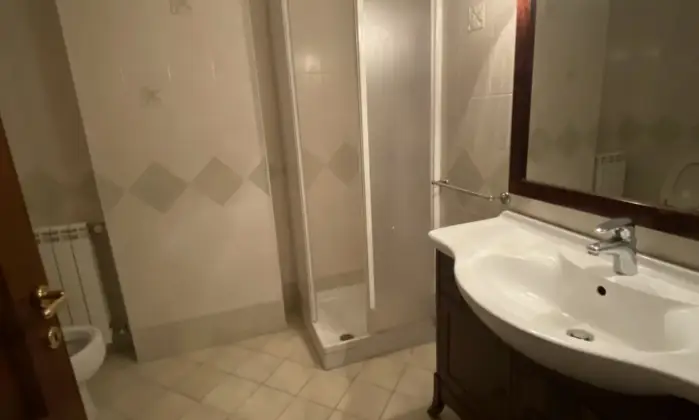 Rexer-Oristano-Appartamento-in-zona-centrale-a-Oristano-Bagno