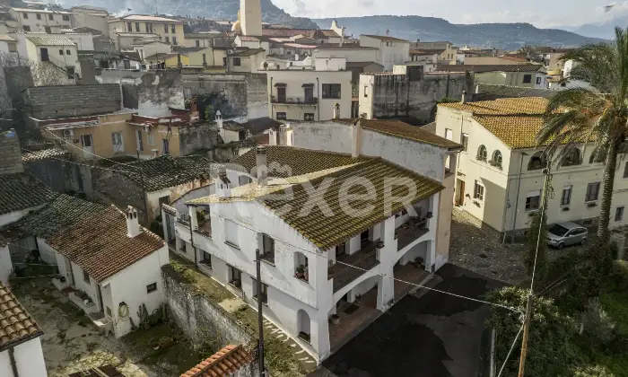 Rexer-OROSEI-Splendida-villa-con-ottime-finiture-interne-Altro