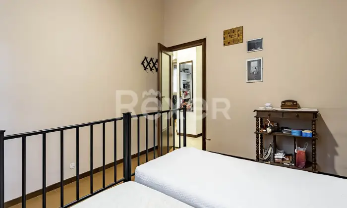 Rexer-Milano-Trilocale-in-San-Gimignano-in-contesto-condominiale-con-parco-Altro
