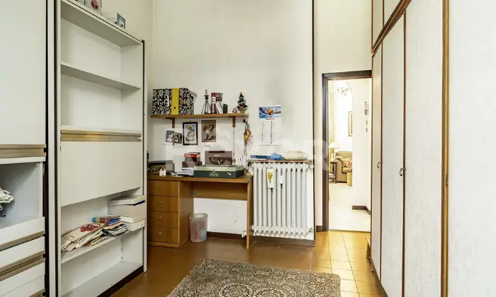 Rexer-Milano-Trilocale-in-San-Gimignano-in-contesto-condominiale-con-parco-Altro