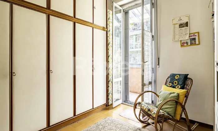 Rexer-Milano-Trilocale-in-San-Gimignano-in-contesto-condominiale-con-parco-Altro