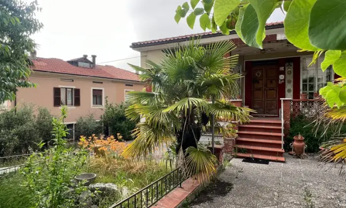 Rexer-Gualdo-Tadino-Villa-singola-in-vendita-a-Gualdo-Tadino-Altro