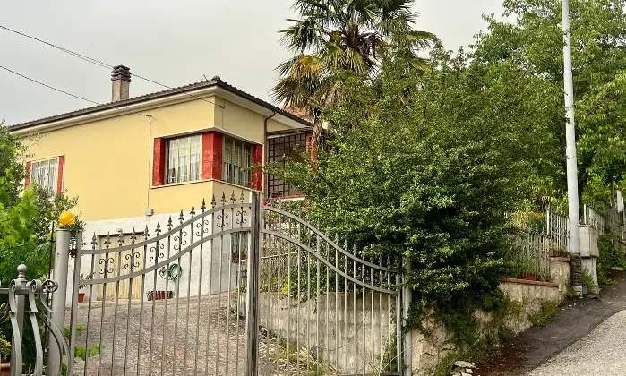 Rexer-Gualdo-Tadino-Villa-singola-in-vendita-a-Gualdo-Tadino-Altro
