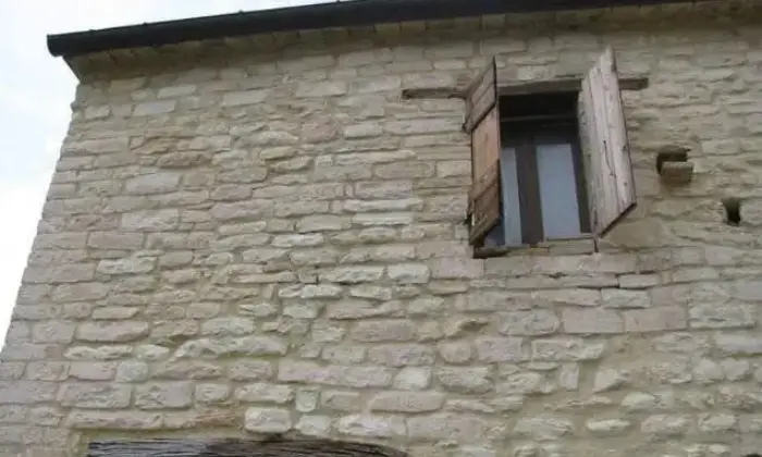 Rexer-Cagli-Rustico-e-tereni-a-Monti-Scatto-a-Cagli-PU-Altro