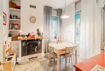 Rexer-MONTELPARO-Ampia-casa-con-corte-esclusiva-e-grande-potenziale-Altro