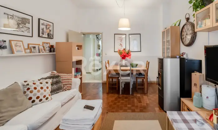 Rexer-MONTELPARO-Ampia-casa-con-corte-esclusiva-e-grande-potenziale-Altro