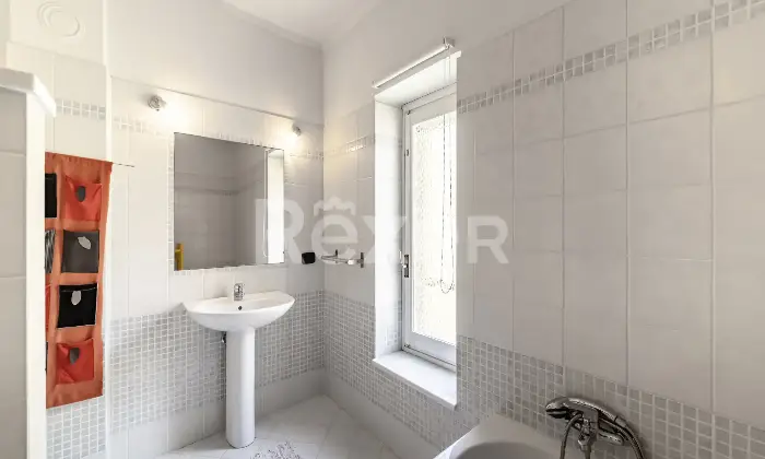 Rexer-ROSIGNANO-MONFERRATO-Elegante-Casa-Indipendente-con-Due-Appartamenti-a-Rosignano-Monferrato-Altro