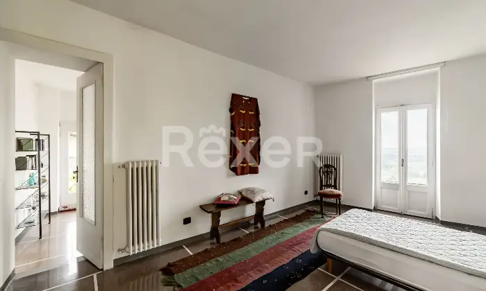 Rexer-ROSIGNANO-MONFERRATO-Elegante-Casa-Indipendente-con-Due-Appartamenti-a-Rosignano-Monferrato-Altro
