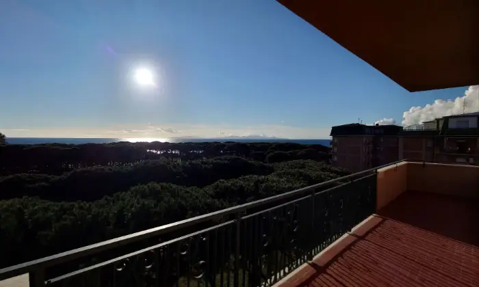 Rexer-Follonica-Quadrilocale-vista-mare-in-via-Palermo-Terrazzo