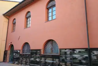 Rexer-Santa-Croce-sullArno-Fabbricato-cieloterra-con-uffici-locati-ad-uso-investimento-Altro