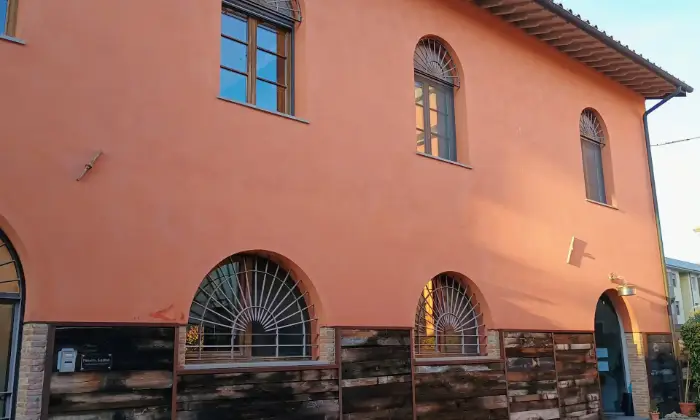 Rexer-Santa-Croce-sullArno-Fabbricato-cieloterra-con-uffici-locati-ad-uso-investimento-Altro