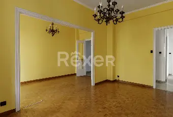 Rexer-Genova-Appartamento-grande-metratura-in-stabile-con-in-fase-di-ultimazione-Zona-comoda-al-centro-Altro