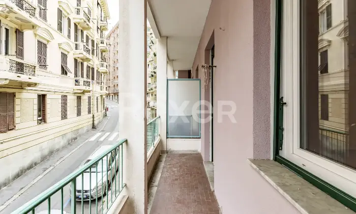 Rexer-Genova-Appartamento-grande-metratura-in-stabile-con-in-fase-di-ultimazione-Zona-comoda-al-centro-Altro