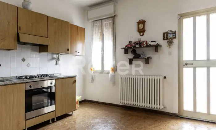 Rexer-BONDENO-CASA-INDIPENDENTE-SU-DUE-LIVELLI-Altro